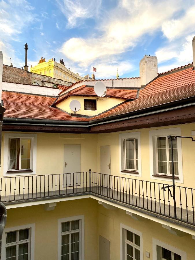 Apartmány Nerudova 36 Prága Kültér fotó